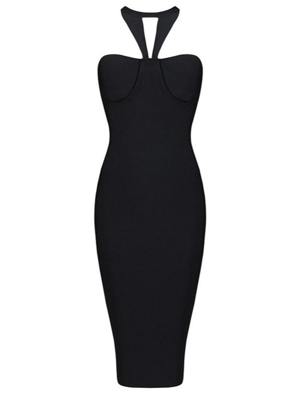 Dame figursyet kjole med raffineret krave og cut-out-detail Stilla
