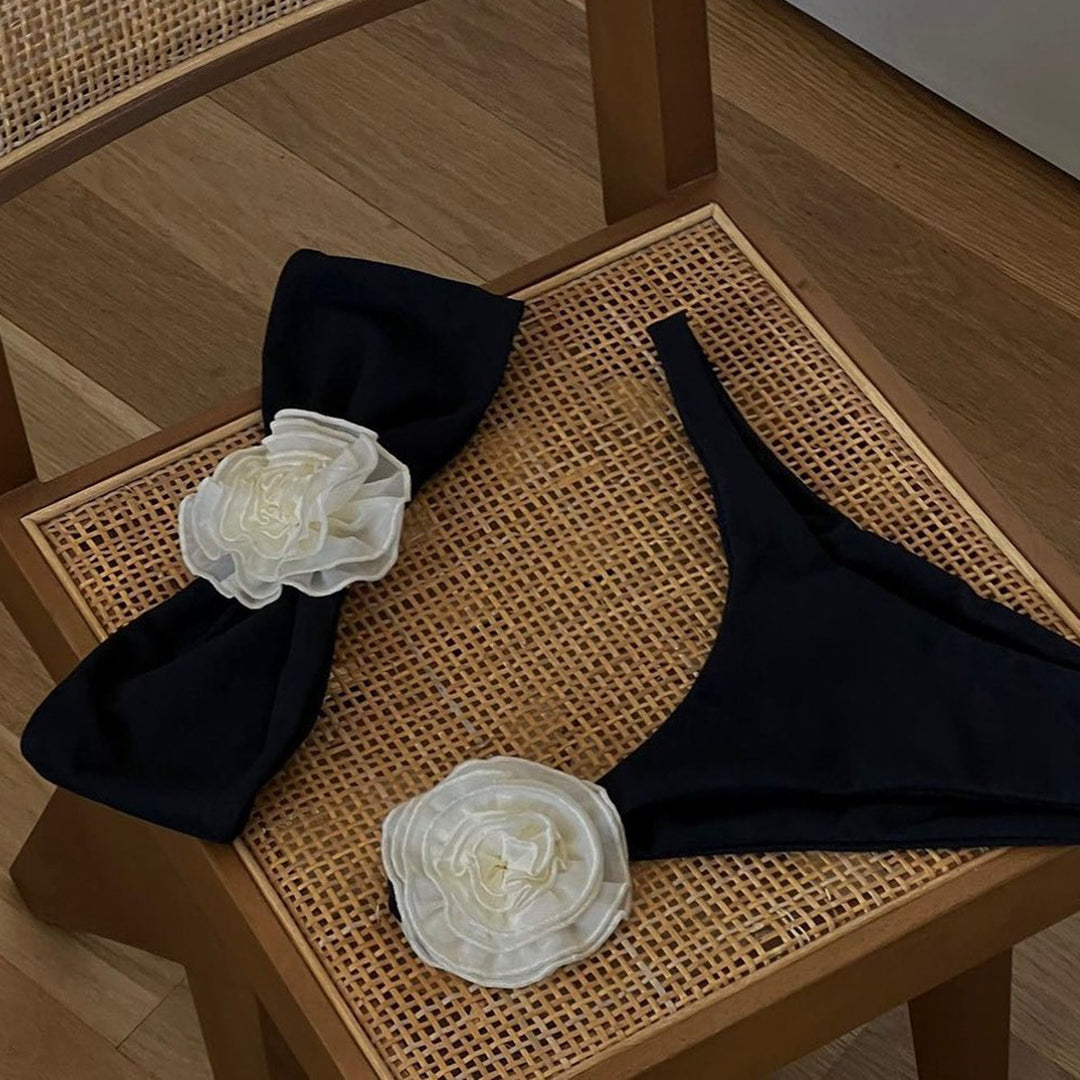 Dame Bandeau Bikini med kunstneriske blomsterapplikationer Stilla