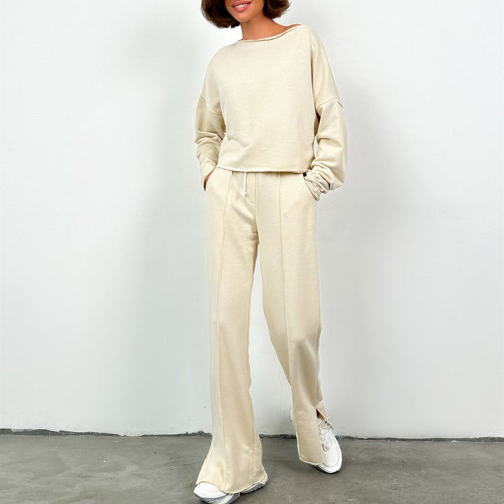 Dame casual sweatshirt og brede bukser i afslappet stil