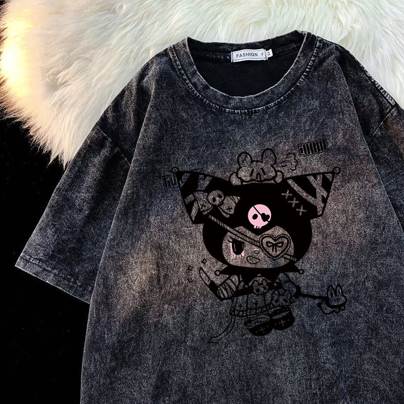 Dame T-shirt med kunstnerisk karaktertryk og afslappet snit Stilla