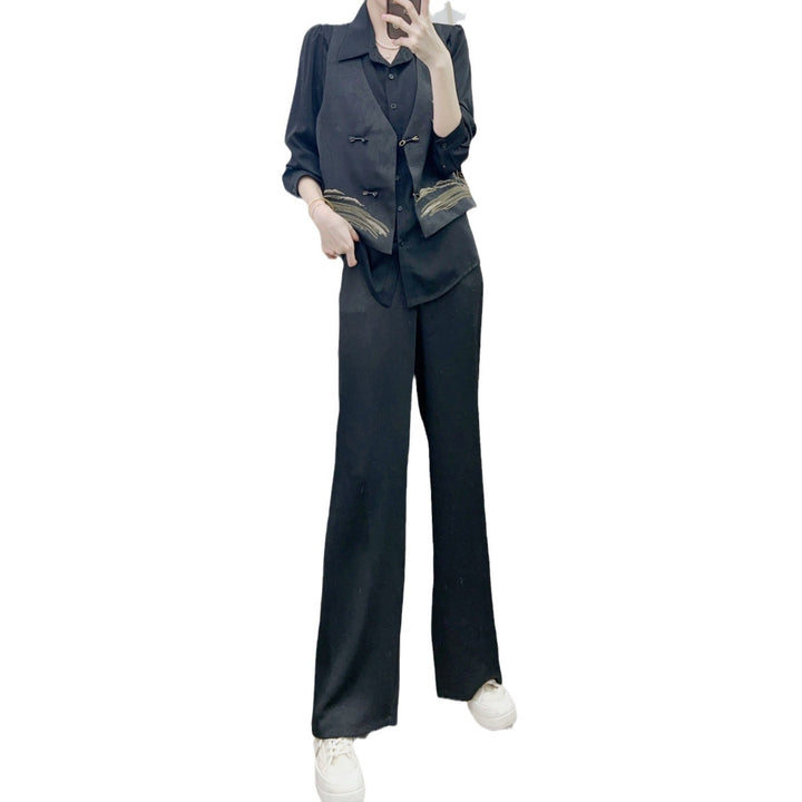Dame blazer-bukser-kombination med elegant design og praktiske lommer Stilla