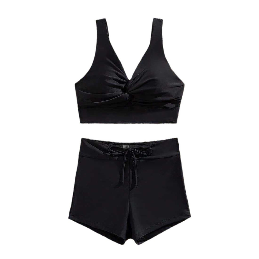 Dame Sport-Bikini med elegant V-udskæring og praktiske shorts Stilla