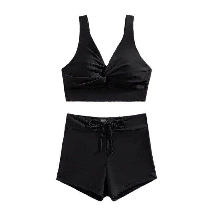 Dame Sport-Bikini med elegant V-udskæring og praktiske shorts Stilla