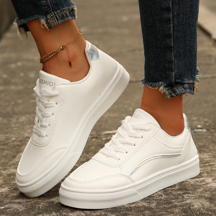 Dame mode sneakers med glitrende accenter og skridsikker sål Stilla