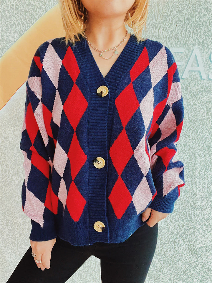 Dames mønstrede cardigan i moderne diamantdesign med store knapper Stilla