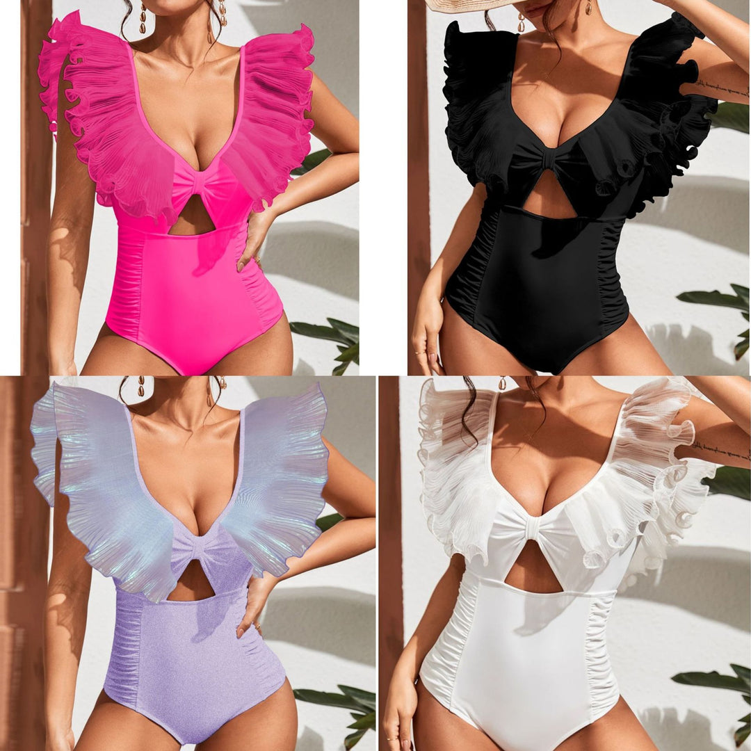 Dame one-piece badedragt med voluminøse flæsedetaljer og elegant V-udskæring Stilla