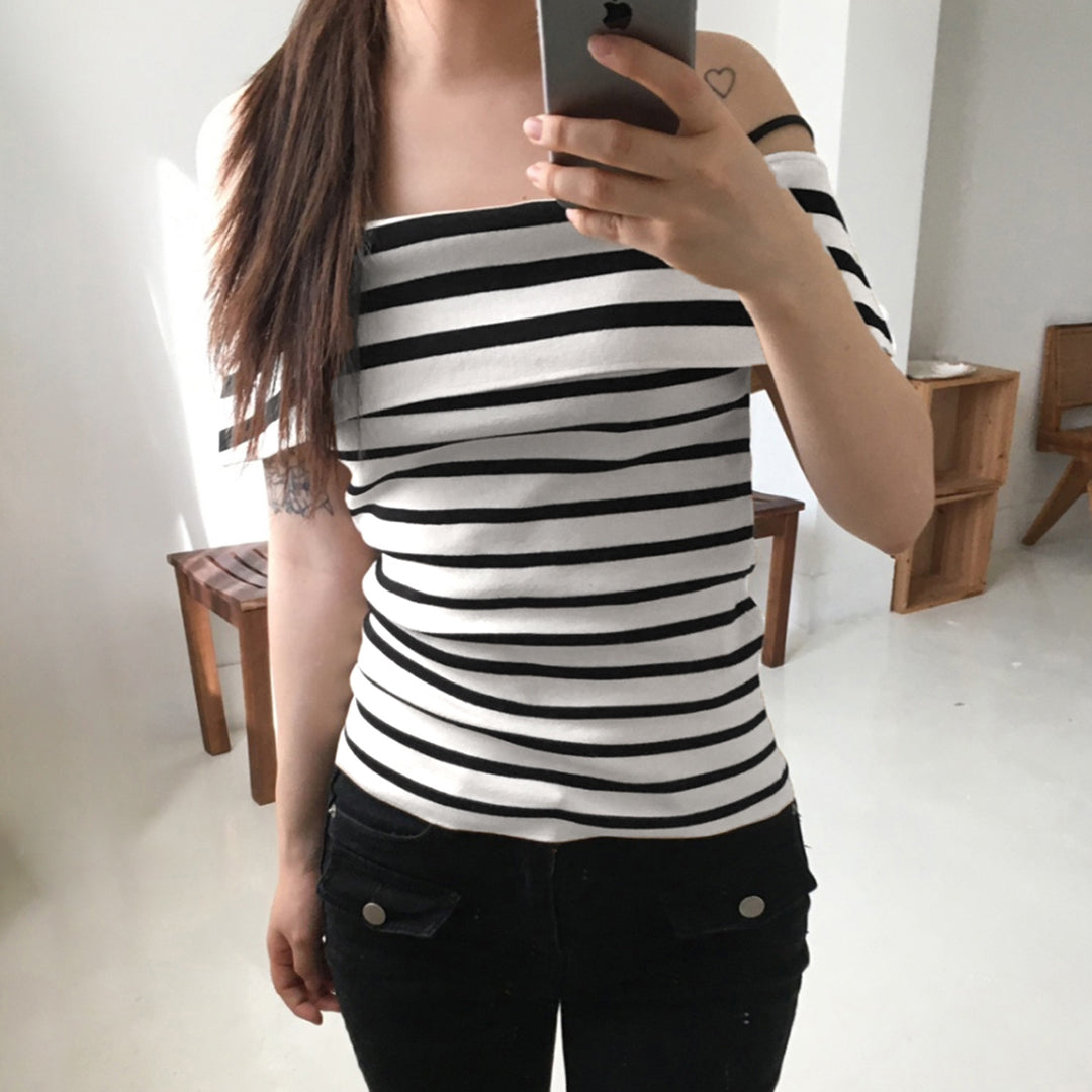 Dame Offshoulder Bluse med stribet design Skovae