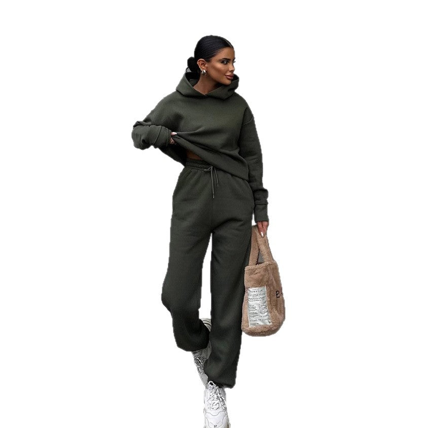 Kvinders sporty hoodie med elegant snit Skovae