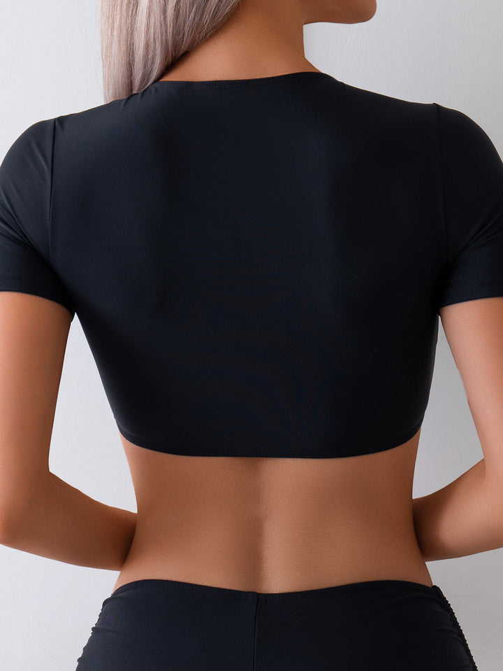 Dame Crop-Top Badedragt med snitdekoration og fleksible bindebånd Stilla