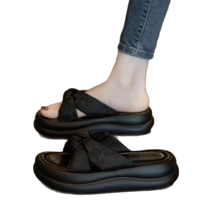 Dame platform-sandaler med moderne bånd-detalje og ergonomisk sål Stilla