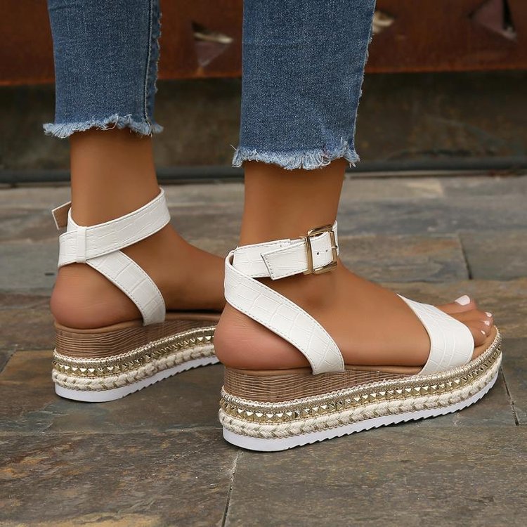 Dame Plateau-sandaler med stilfuldt remdesign og komfortabelt fodbed Stilla