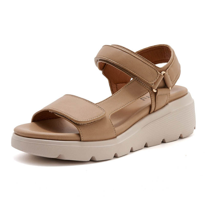 Dame Plateau-sandaler med justerbare remme og stødabsorberende sål Stilla