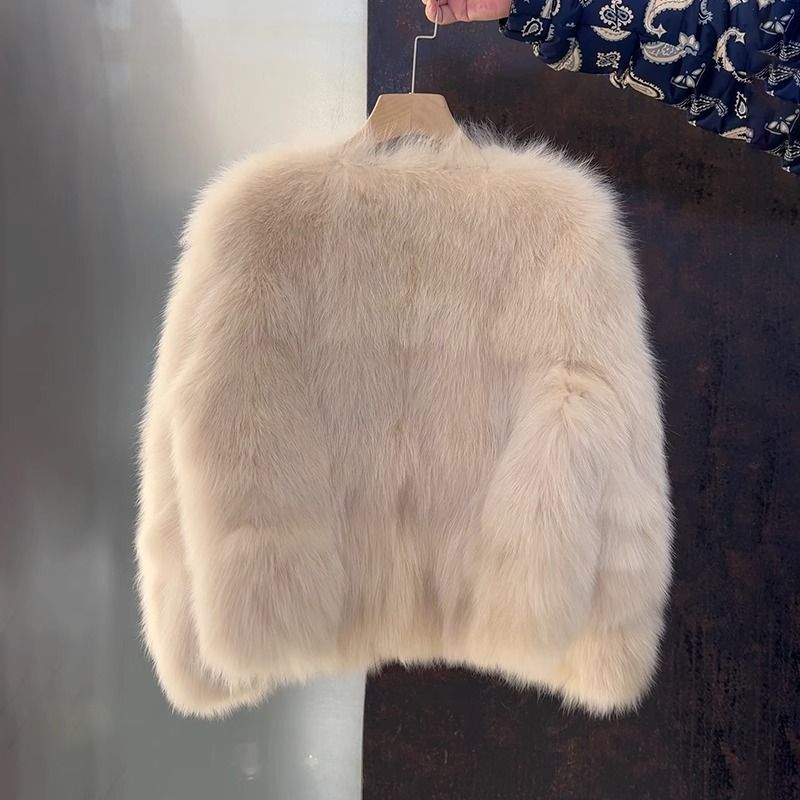 Kvinders elegante faux fur jakke med kort snit Stilla