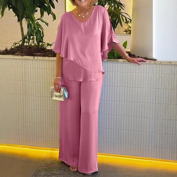 Dame jumpsuit med elegant lagdeling og generøs pasform Stilla