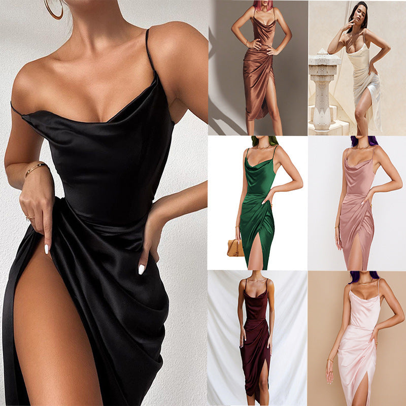 Dame Elegant satin kjole med raffinerede draperinger Stilla