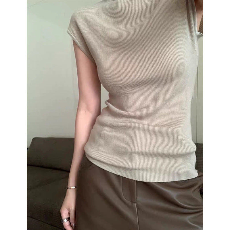 Dame figursyet ribstrik top Stilla