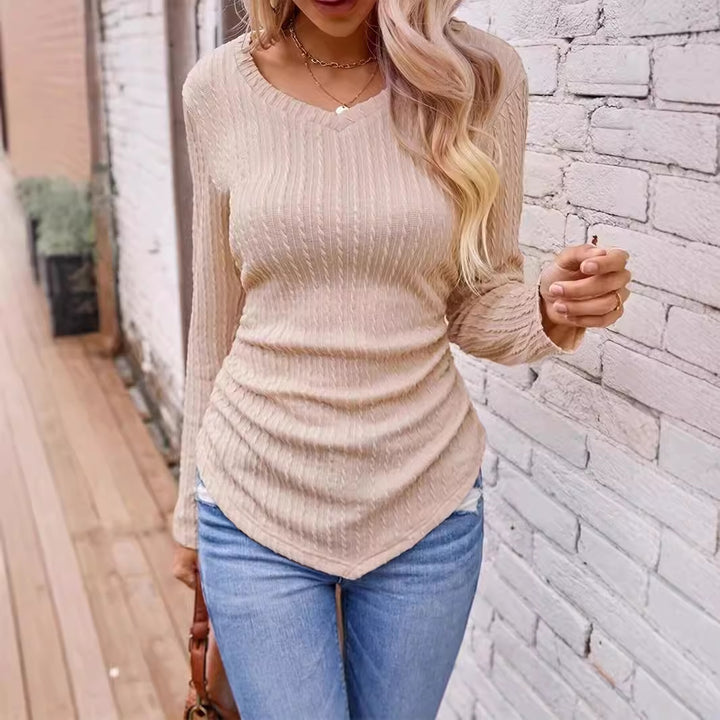 Dame viskose sweater med struktureret V-hals og fashionabel skæring Stilla