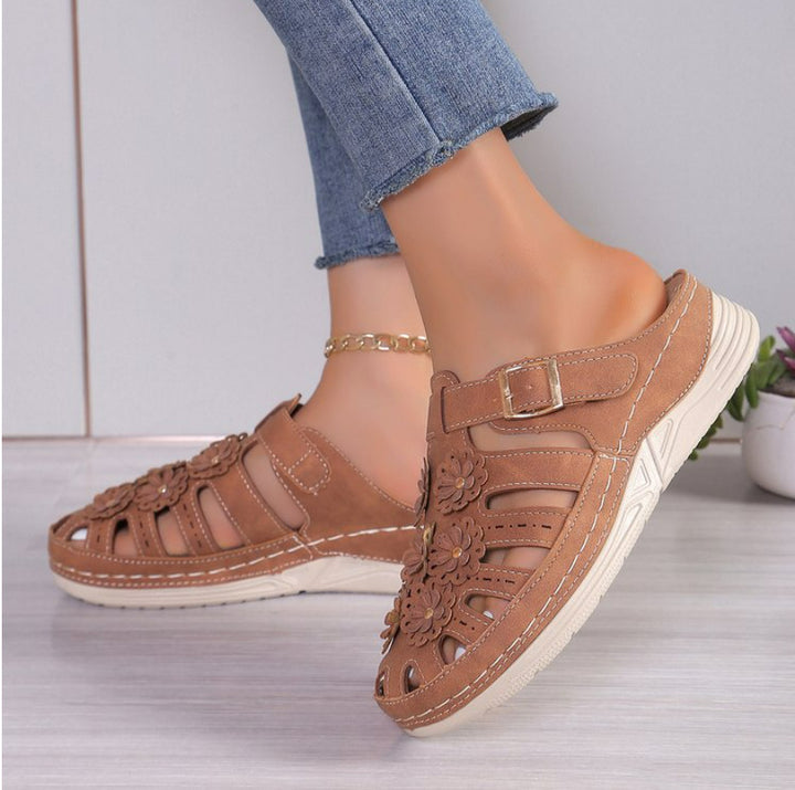 Dame sandaler med florale detaljer Stilla