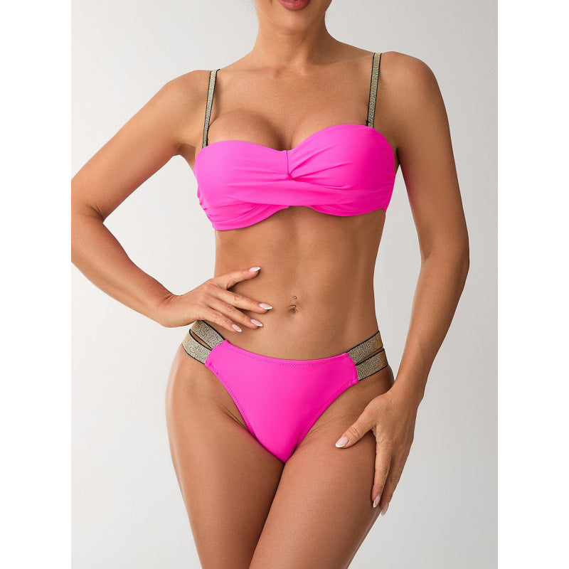 Dame Bandeau bikini med elegant indpakningsdetalje og sporty accenter Skovae