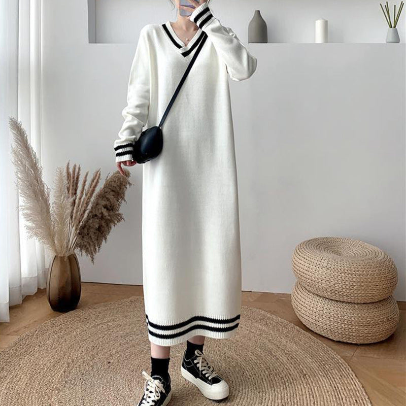 Femme Sporty V-Udskæring Strik Maxi Kjole med Ribkanter Stilla