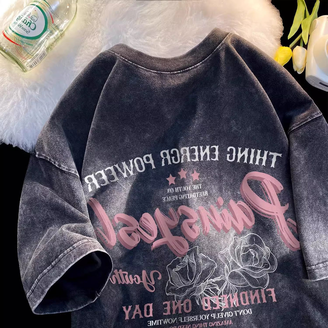 Dame T-shirt med kreativ vintage-tryk og løs pasform Stilla