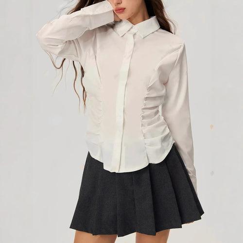 Dame elegant bluse med volangdetaljer Stilla