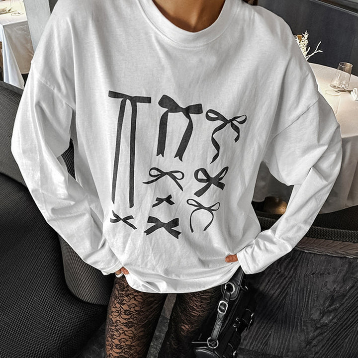 Dame sweatshirt med moderne sløjfe-print og afslappet pasform Stilla
