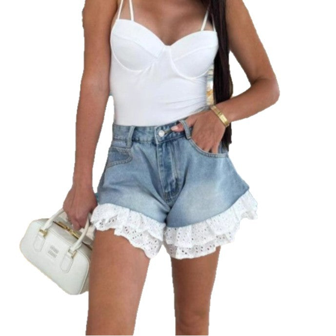 Kvindernes denim shorts med blondekant og voluminøs kant Stilla