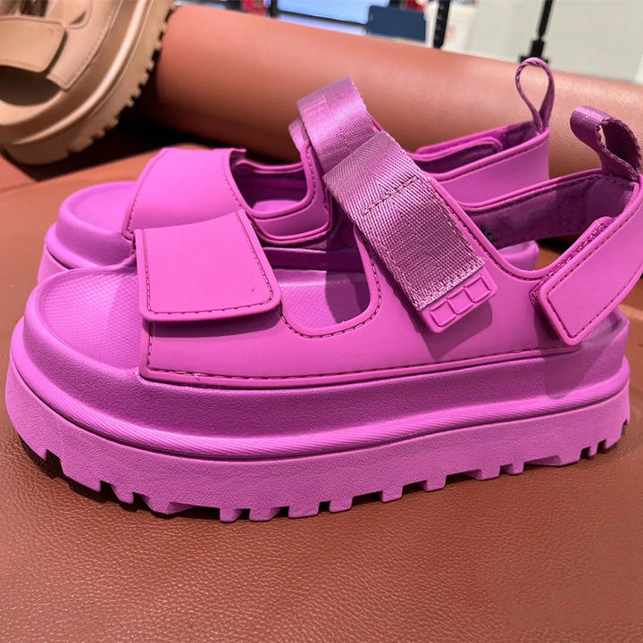 Damer Sportlige Sandaler med justerbare velcro-tilslutninger og skridsikker profilsål Stilla