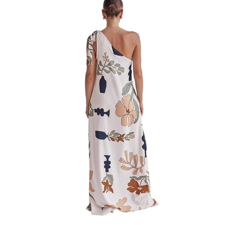 Dame Maxi-kjole med asymmetrisk stropdesign og blomstermønster Stiila