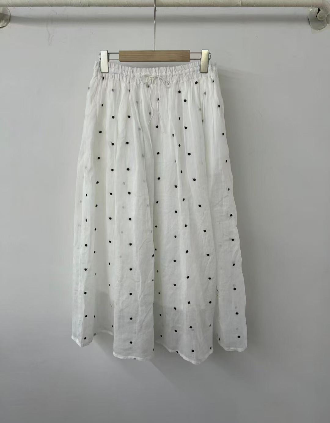 Femme Polka Dot Maxi Skirt med elastisk talje Stilla