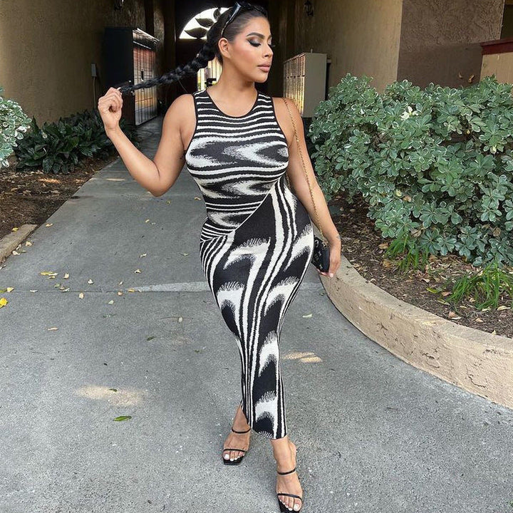 Stilla | Chic Trykt Slim-Fit Bodycon Kjole