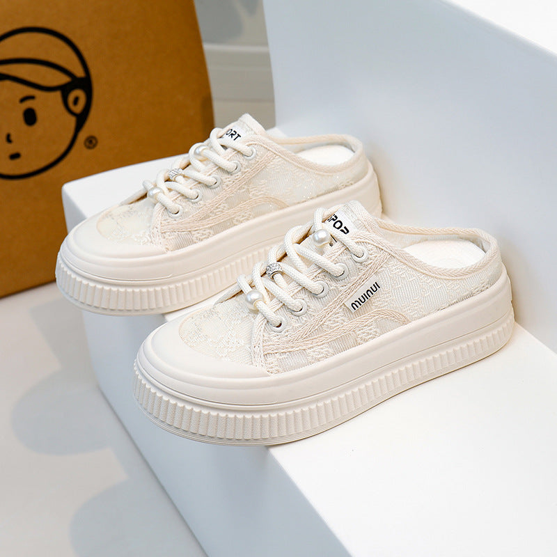 Dame Sneakers i moderne design med unikke detaljer og fleksibel sål Stilla