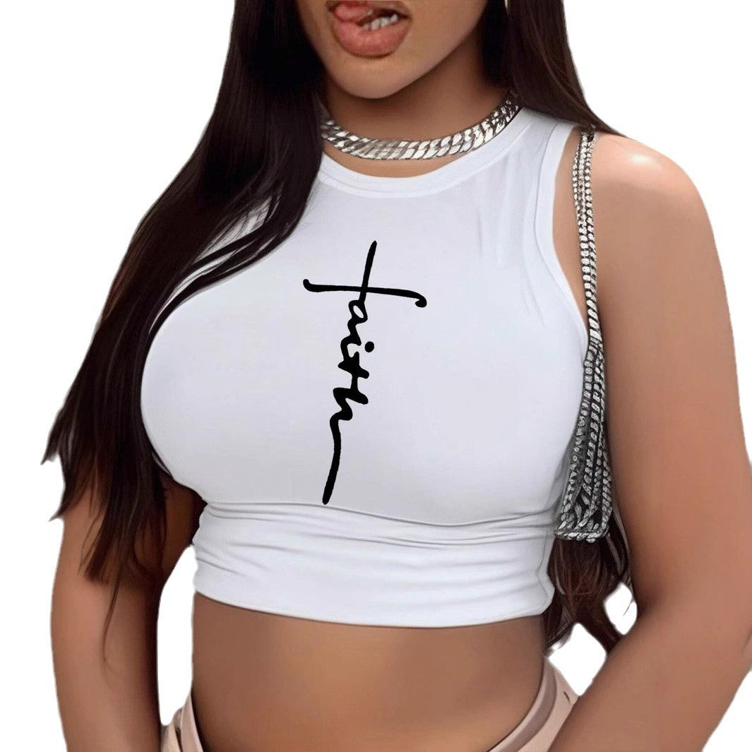 Dame Crop-top med unikt design og moderigtig skrifttype Skovae