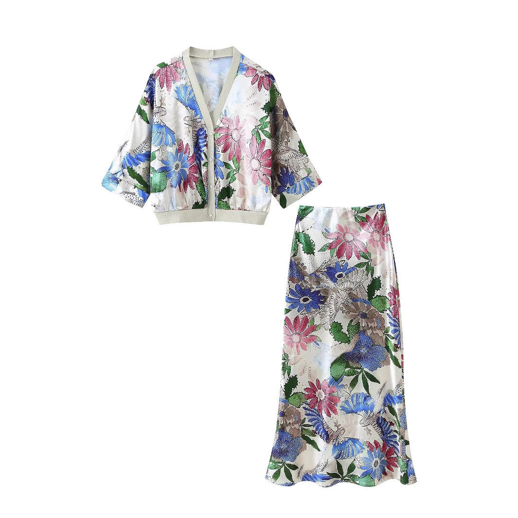 Femme To-Delt Kunstnerisk Tryk Ensemble Stilla