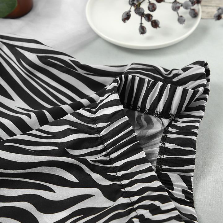 Dame fritidsdragt i moderne zebra-print med løs pasform og elastisk talje Stilla