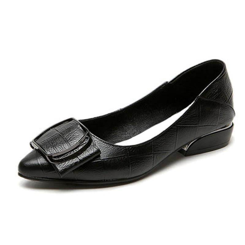 Dame ballerinas med moderne spænde-applikation og elegant design Stilla