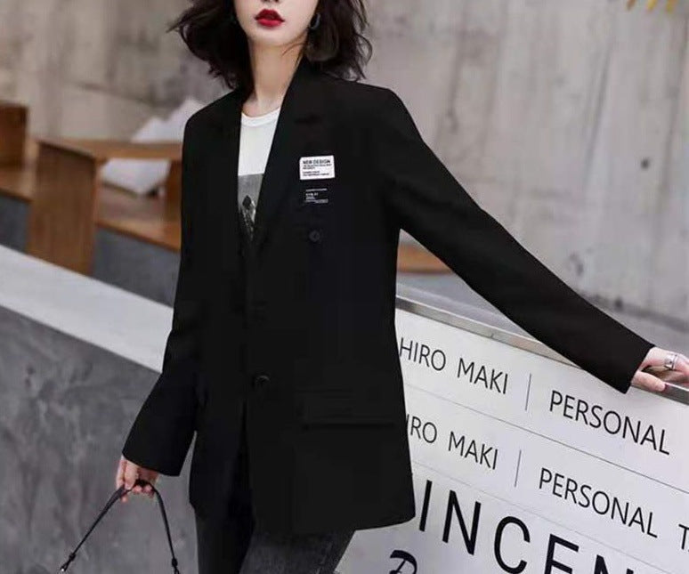 Kvinders elegante oversized blazer med dobbeltknaplukning og moderne detaljer Stilla