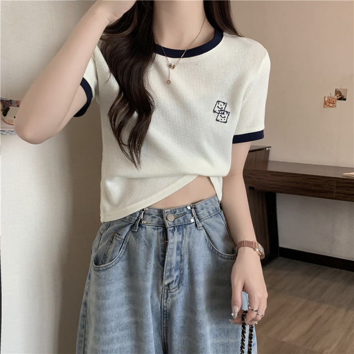 Femme Cropped Mesh Strik T-Shirt med kontrastbesætning Stilla