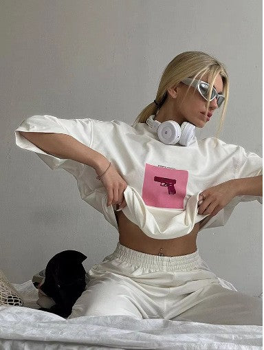 Dame T-shirt med kunstnerisk skeletmotiv og unikt tryk Skovae