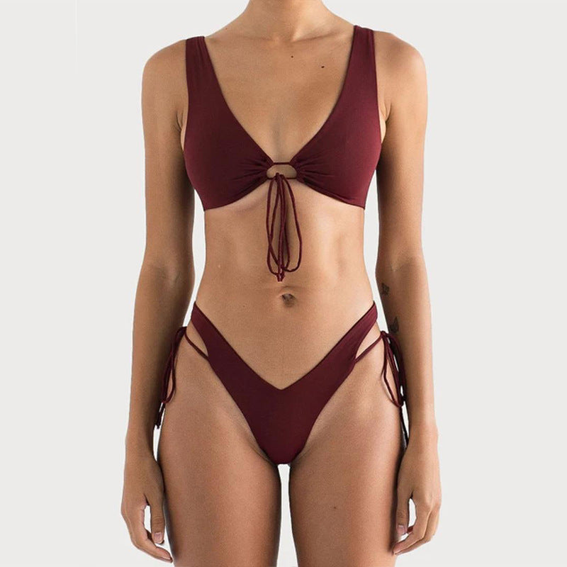 Dame Triangle-Bikini med innovativt snit og justerbare sidelister Skovae