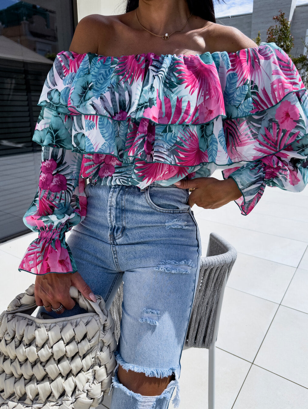 Damebluse i flæse-stil med blomstermønster Stilla