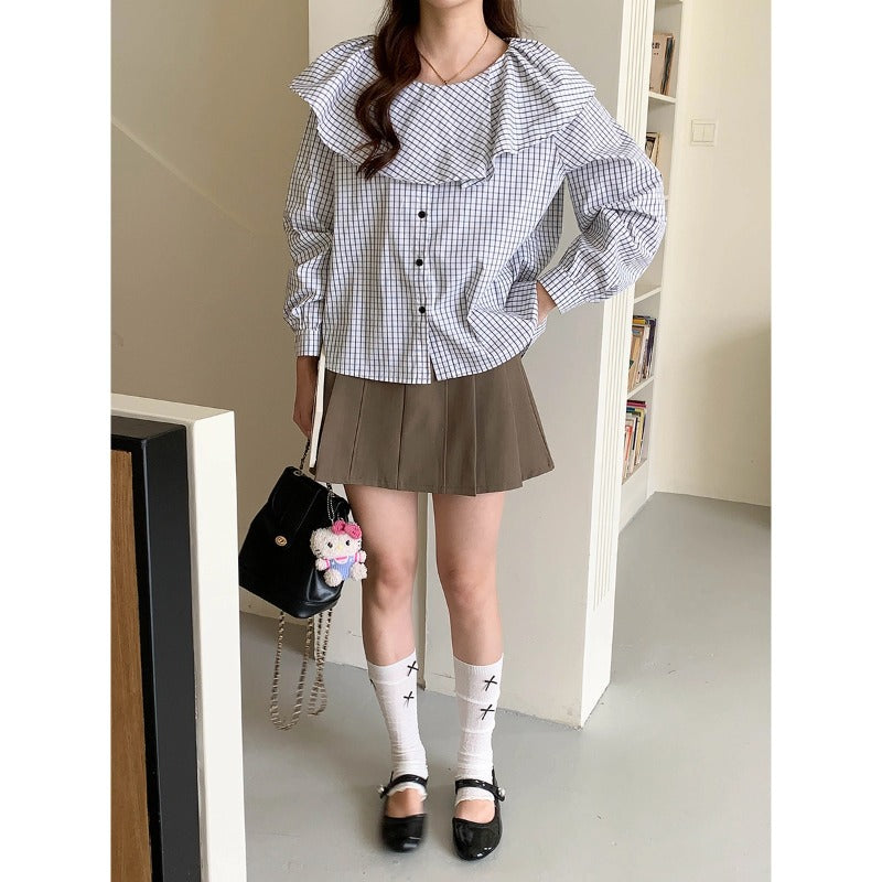 Kvindernes fashionable bluse med rynkede detaljer Stilla
