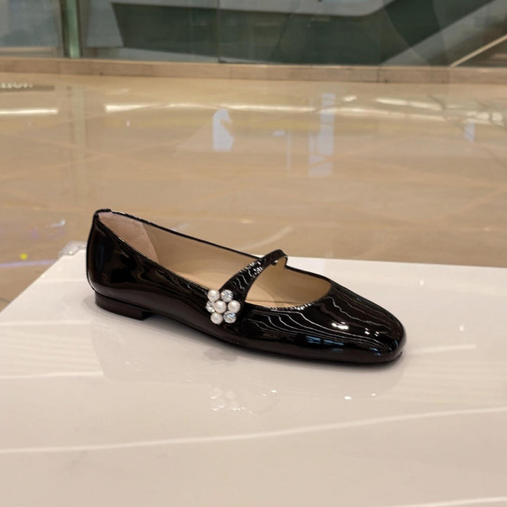 Dame elegante Laklæder Ballerina Flats med Perleaccent Stilla