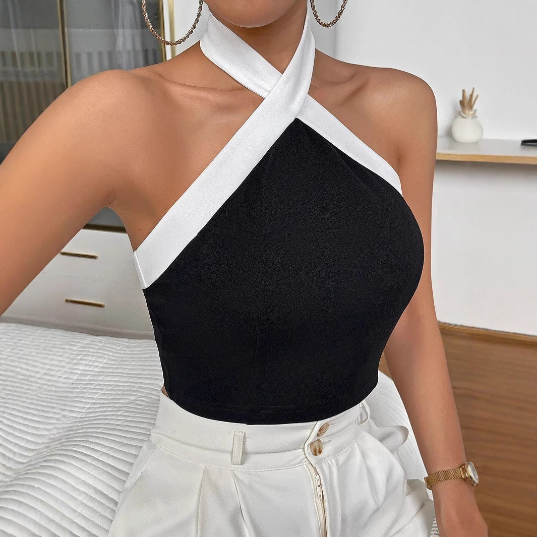 Kvinders elegante cropped top med krydsremme og stof af høj kvalitet Stilla