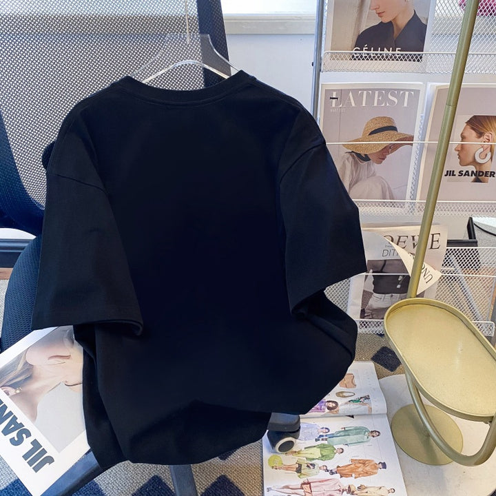 Dame T-shirt med originalt dyremotiv og iøjnefaldende detaljer Stilla