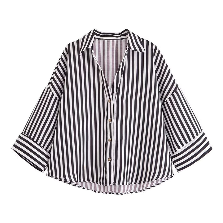 Dame skjorte bluse med afslappet snit og elegante 3/4-ærmer Skovae