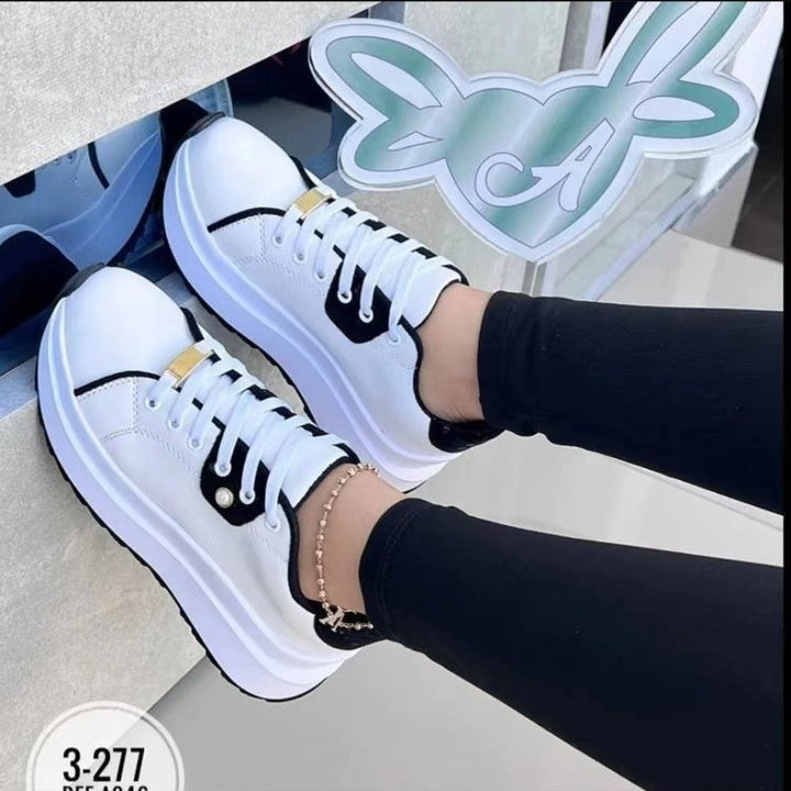 Dame Sporty og trendy Sneakers Stilla