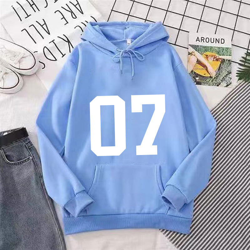 Dame hoodie med stort print Skovae