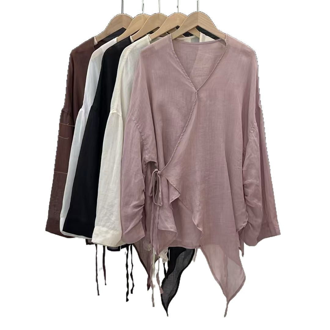 Femme Let bluse med sidebinding Stilla